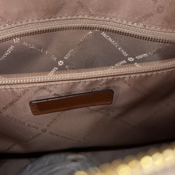 BRAND NEW NEVER USED STUNNING MICHEAL KORS CIARA VANILLA SATCHEL BAG - Picture 5 of 13